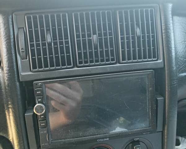 Бежевый Ауди 80, объемом двигателя 1.98 л и пробегом 107 тыс. км за 1200 $, фото 10 на Automoto.ua