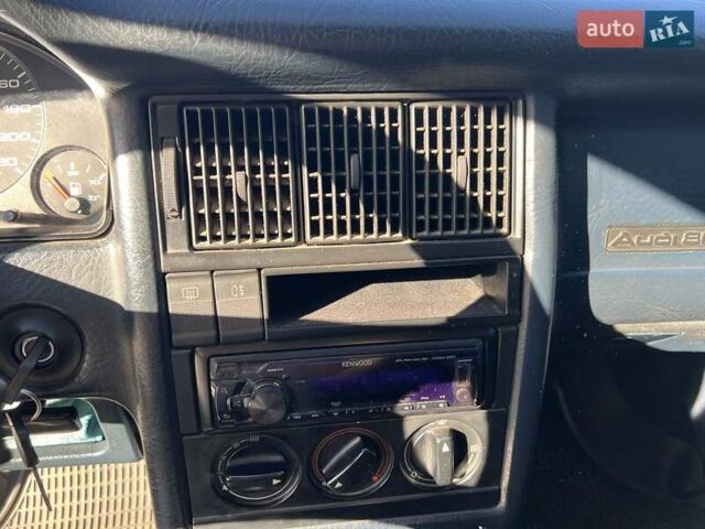 Бежевый Ауди 80, объемом двигателя 1.8 л и пробегом 409 тыс. км за 1499 $, фото 15 на Automoto.ua