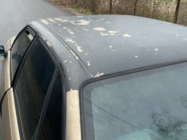 Бежевый Ауди 80, объемом двигателя 1.8 л и пробегом 300 тыс. км за 1300 $, фото 6 на Automoto.ua