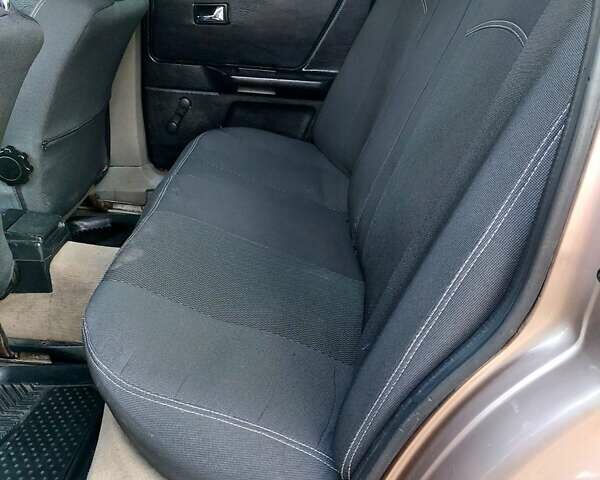 Бежевый Ауди 80, объемом двигателя 1.8 л и пробегом 388 тыс. км за 1500 $, фото 21 на Automoto.ua