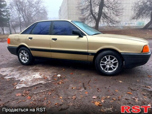 Бежевий Ауді 80, об'ємом двигуна 1.8 л та пробігом 0 тис. км за 2200 $, фото 10 на Automoto.ua