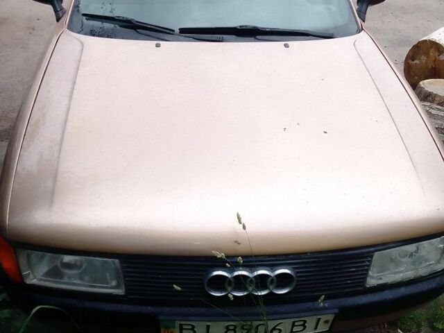Бежевый Ауди 80, объемом двигателя 1.8 л и пробегом 200 тыс. км за 1300 $, фото 3 на Automoto.ua