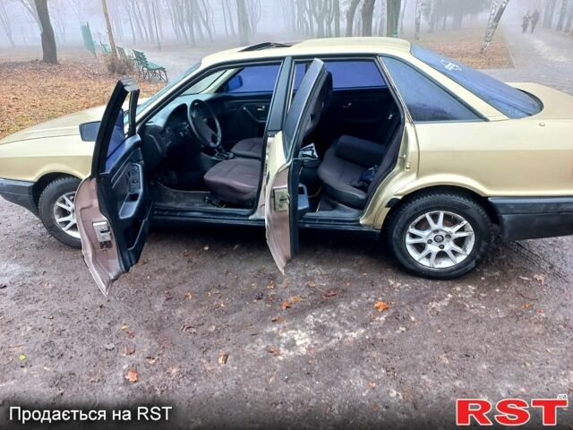 Бежевий Ауді 80, об'ємом двигуна 1.8 л та пробігом 0 тис. км за 2200 $, фото 9 на Automoto.ua