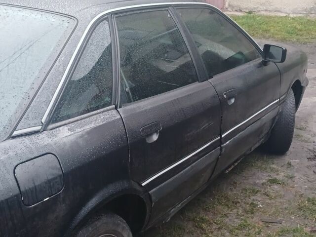 Черный Ауди 80, объемом двигателя 1 л и пробегом 1 тыс. км за 595 $, фото 5 на Automoto.ua