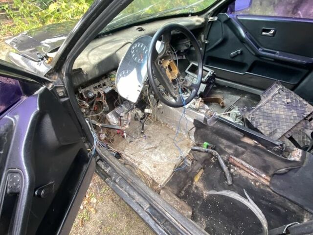 Черный Ауди 80, объемом двигателя 1.6 л и пробегом 700 тыс. км за 1200 $, фото 2 на Automoto.ua