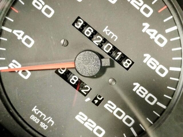 Черный Ауди 80, объемом двигателя 0 л и пробегом 362 тыс. км за 4000 $, фото 3 на Automoto.ua