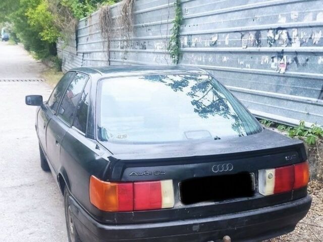 Черный Ауди 80, объемом двигателя 0 л и пробегом 330 тыс. км за 1400 $, фото 3 на Automoto.ua