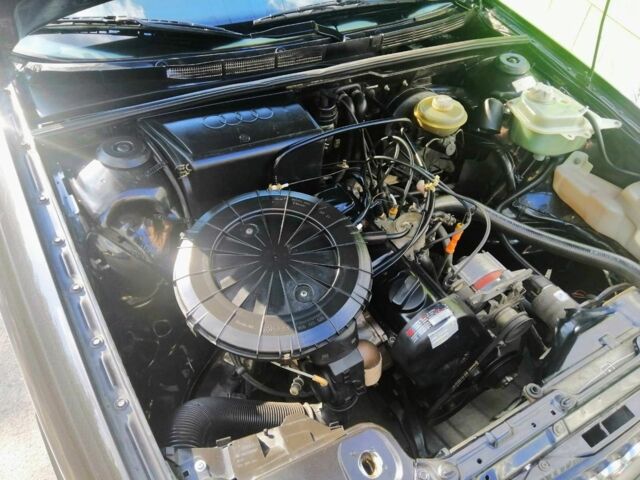 Черный Ауди 80, объемом двигателя 0 л и пробегом 362 тыс. км за 4000 $, фото 5 на Automoto.ua