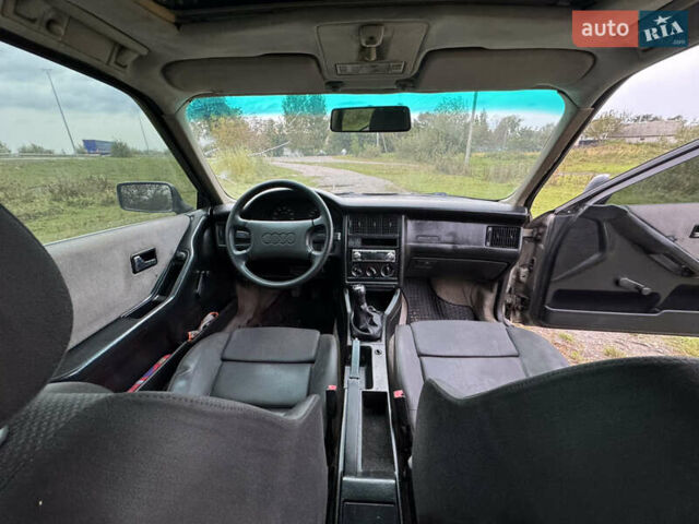 Чорний Ауді 80, об'ємом двигуна 1.8 л та пробігом 400 тис. км за 1800 $, фото 8 на Automoto.ua