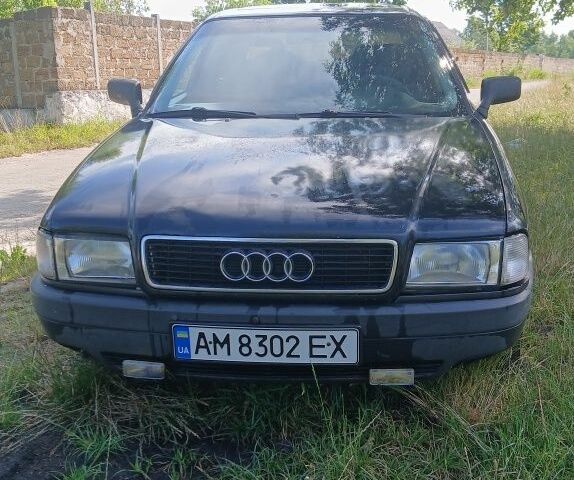 Чорний Ауді 80, об'ємом двигуна 1.8 л та пробігом 500 тис. км за 1500 $, фото 1 на Automoto.ua