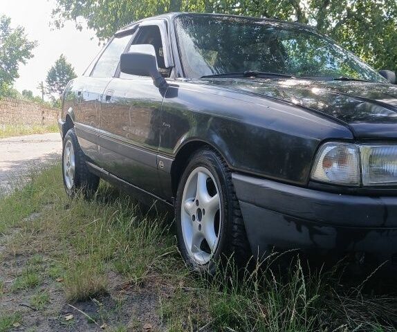 Чорний Ауді 80, об'ємом двигуна 1.8 л та пробігом 500 тис. км за 1500 $, фото 3 на Automoto.ua