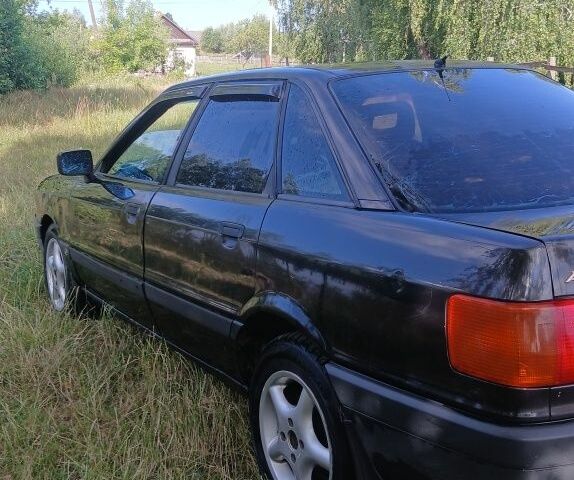 Чорний Ауді 80, об'ємом двигуна 1.8 л та пробігом 500 тис. км за 1500 $, фото 4 на Automoto.ua