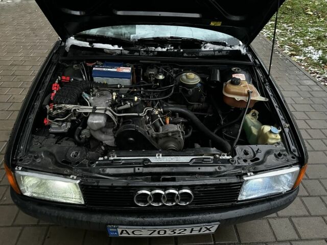 Черный Ауди 80, объемом двигателя 1.8 л и пробегом 600 тыс. км за 2150 $, фото 2 на Automoto.ua