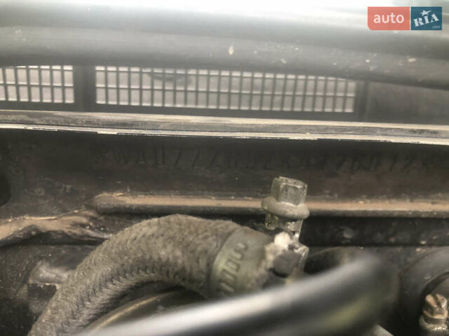 Черный Ауди 80, объемом двигателя 1.6 л и пробегом 300 тыс. км за 2000 $, фото 19 на Automoto.ua