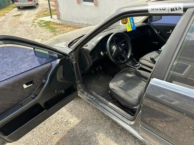 Черный Ауди 80, объемом двигателя 2 л и пробегом 200 тыс. км за 1750 $, фото 6 на Automoto.ua