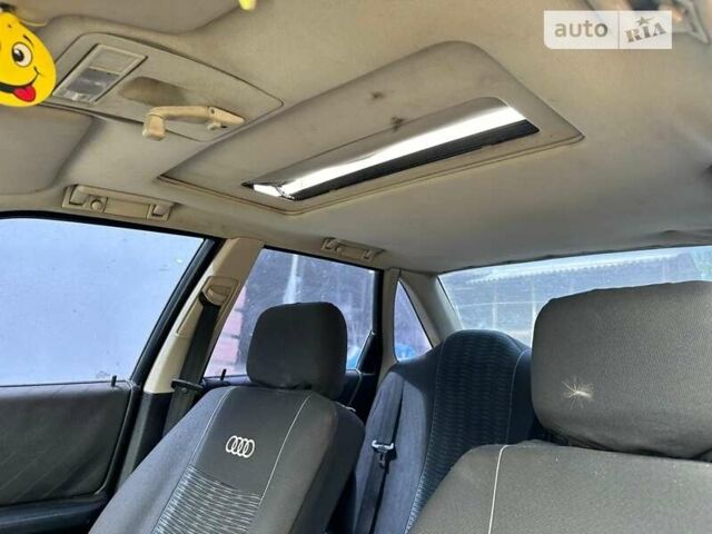 Черный Ауди 80, объемом двигателя 2 л и пробегом 200 тыс. км за 1750 $, фото 3 на Automoto.ua