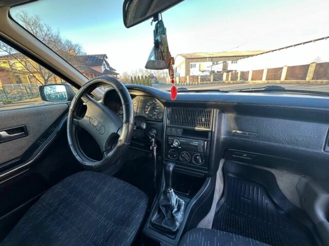 Чорний Ауді 80, об'ємом двигуна 1.8 л та пробігом 337 тис. км за 1050 $, фото 4 на Automoto.ua