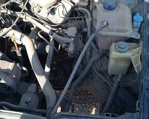 Черный Ауди 80, объемом двигателя 2 л и пробегом 300 тыс. км за 3500 $, фото 11 на Automoto.ua