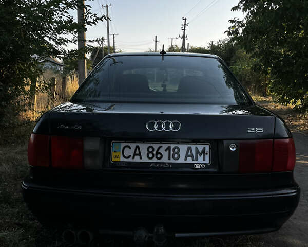 Черный Ауди 80, объемом двигателя 2.8 л и пробегом 208 тыс. км за 2300 $, фото 5 на Automoto.ua