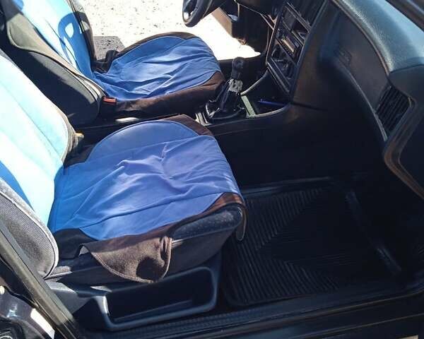 Черный Ауди 80, объемом двигателя 2 л и пробегом 300 тыс. км за 3500 $, фото 10 на Automoto.ua