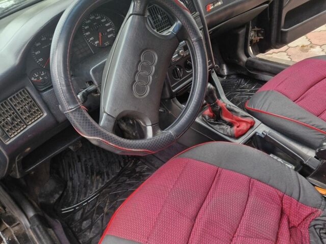 Черный Ауди 80, объемом двигателя 2.3 л и пробегом 230 тыс. км за 2200 $, фото 5 на Automoto.ua