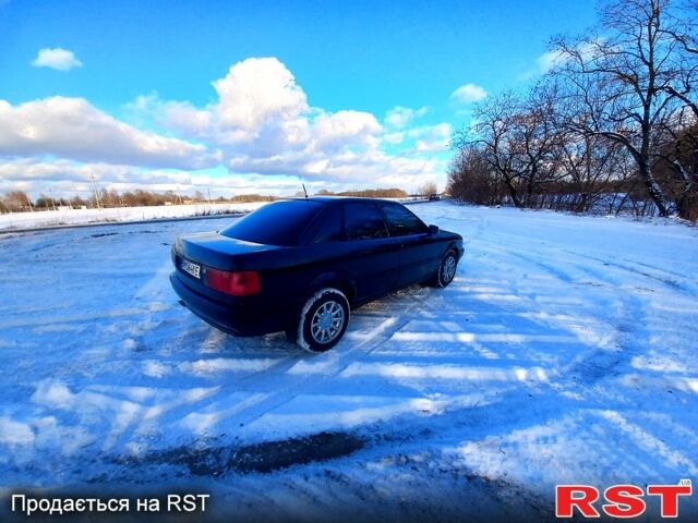 Черный Ауди 80, объемом двигателя 2.8 л и пробегом 300 тыс. км за 2800 $, фото 4 на Automoto.ua