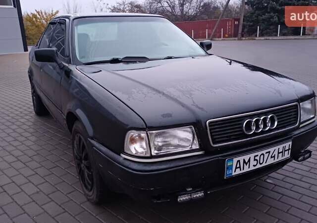 Черный Ауди 80, объемом двигателя 2 л и пробегом 240 тыс. км за 2200 $, фото 5 на Automoto.ua