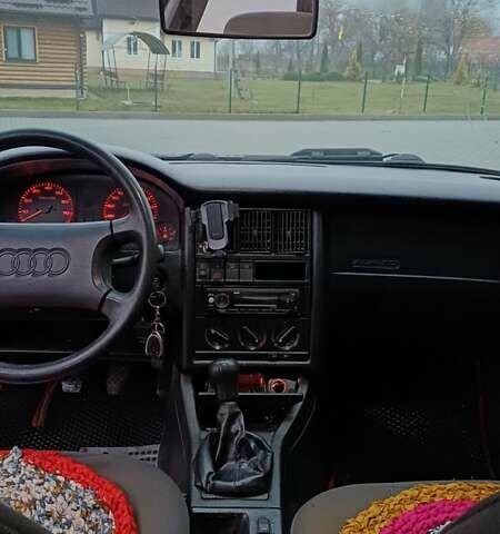 Черный Ауди 80, объемом двигателя 2 л и пробегом 240 тыс. км за 2200 $, фото 28 на Automoto.ua