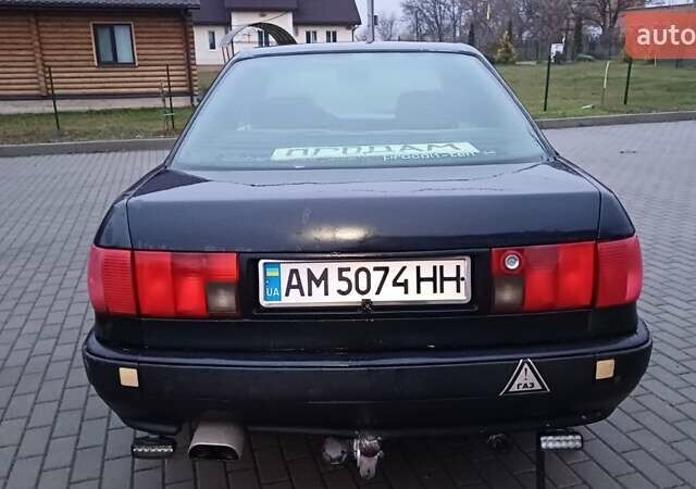 Черный Ауди 80, объемом двигателя 2 л и пробегом 240 тыс. км за 2200 $, фото 17 на Automoto.ua