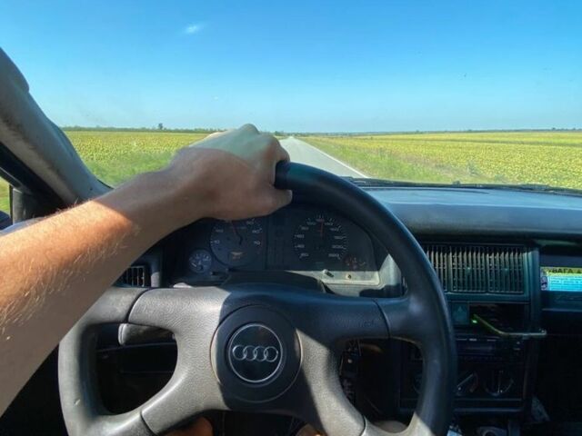 Чорний Ауді 80, об'ємом двигуна 2 л та пробігом 556 тис. км за 2300 $, фото 2 на Automoto.ua