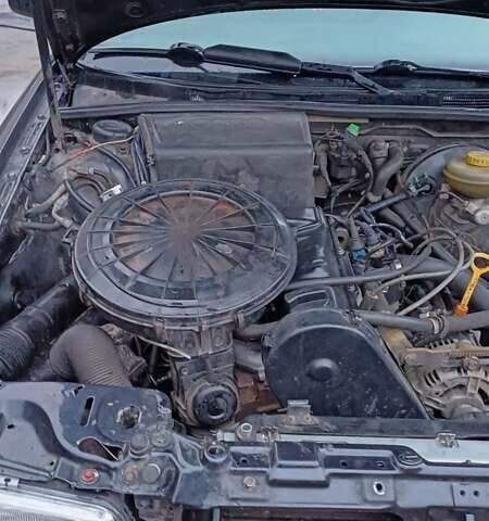 Черный Ауди 80, объемом двигателя 2 л и пробегом 240 тыс. км за 2200 $, фото 36 на Automoto.ua