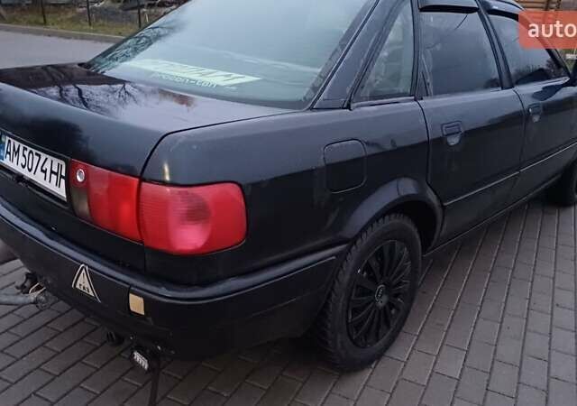Черный Ауди 80, объемом двигателя 2 л и пробегом 240 тыс. км за 2200 $, фото 14 на Automoto.ua