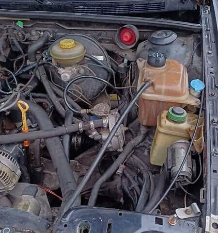 Черный Ауди 80, объемом двигателя 2 л и пробегом 240 тыс. км за 2200 $, фото 35 на Automoto.ua