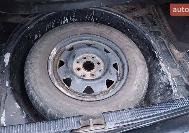 Черный Ауди 80, объемом двигателя 2 л и пробегом 240 тыс. км за 2200 $, фото 38 на Automoto.ua