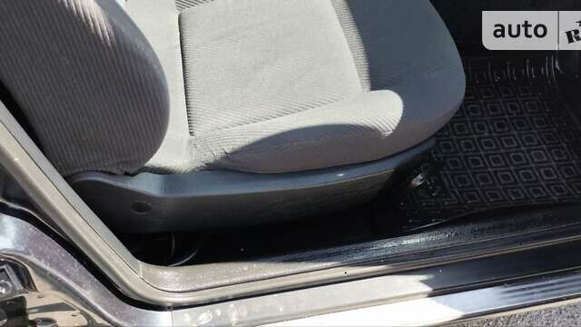 Черный Ауди 80, объемом двигателя 2 л и пробегом 324 тыс. км за 3500 $, фото 37 на Automoto.ua