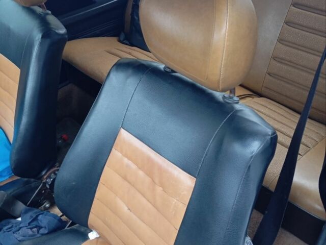 Червоний Ауді 80, об'ємом двигуна 1.6 л та пробігом 2 тис. км за 999 $, фото 6 на Automoto.ua