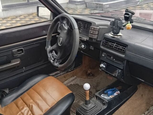 Червоний Ауді 80, об'ємом двигуна 1.6 л та пробігом 2 тис. км за 999 $, фото 3 на Automoto.ua