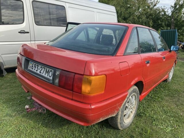 Красный Ауди 80, объемом двигателя 1.8 л и пробегом 2 тыс. км за 1500 $, фото 3 на Automoto.ua