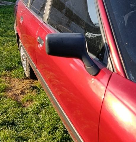 Красный Ауди 80, объемом двигателя 1.8 л и пробегом 400 тыс. км за 1800 $, фото 6 на Automoto.ua