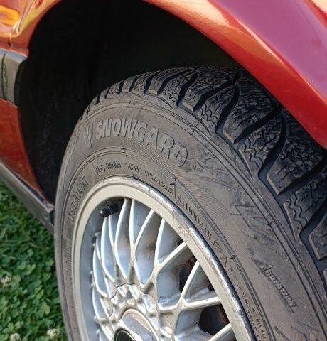 Красный Ауди 80, объемом двигателя 1.8 л и пробегом 400 тыс. км за 1800 $, фото 5 на Automoto.ua