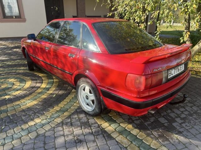 Красный Ауди 80, объемом двигателя 2 л и пробегом 360 тыс. км за 1800 $, фото 4 на Automoto.ua