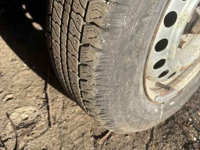 Красный Ауди 80, объемом двигателя 1.6 л и пробегом 333 тыс. км за 499 $, фото 3 на Automoto.ua