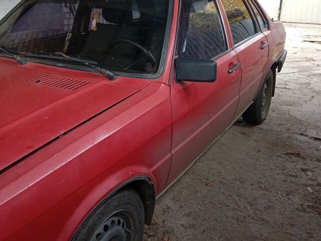 Красный Ауди 80, объемом двигателя 1.8 л и пробегом 280 тыс. км за 1432 $, фото 1 на Automoto.ua