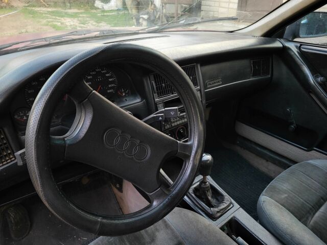 Красный Ауди 80, объемом двигателя 0 л и пробегом 1000 тыс. км за 1100 $, фото 8 на Automoto.ua