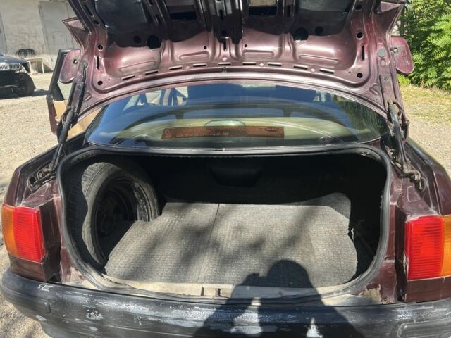 Красный Ауди 80, объемом двигателя 1.8 л и пробегом 450 тыс. км за 2000 $, фото 9 на Automoto.ua