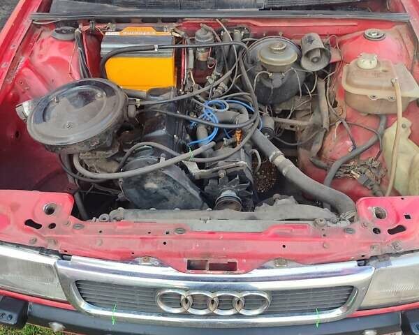 Красный Ауди 80, объемом двигателя 1.8 л и пробегом 350 тыс. км за 1250 $, фото 13 на Automoto.ua