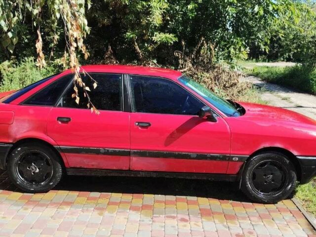 Червоний Ауді 80, об'ємом двигуна 1.8 л та пробігом 120 тис. км за 1200 $, фото 2 на Automoto.ua