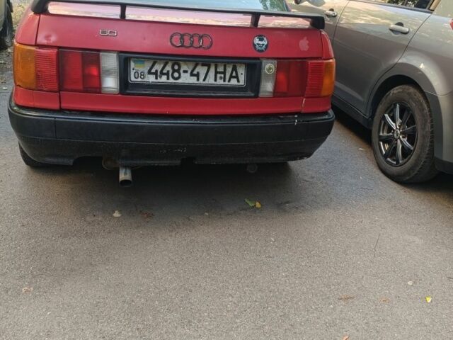 Червоний Ауді 80, об'ємом двигуна 1.8 л та пробігом 300 тис. км за 900 $, фото 2 на Automoto.ua