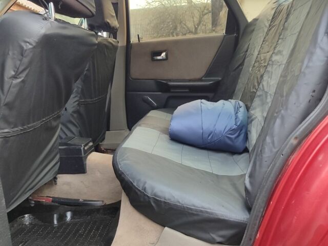 Красный Ауди 80, объемом двигателя 1.8 л и пробегом 280 тыс. км за 1600 $, фото 7 на Automoto.ua