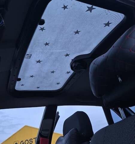 Красный Ауди 80, объемом двигателя 1.8 л и пробегом 185 тыс. км за 3100 $, фото 3 на Automoto.ua